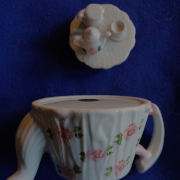 Small Teapot-Andrea by Sadek-Teapot, Creamer & Cup & Saucer Lid - Picture 6 of 6
